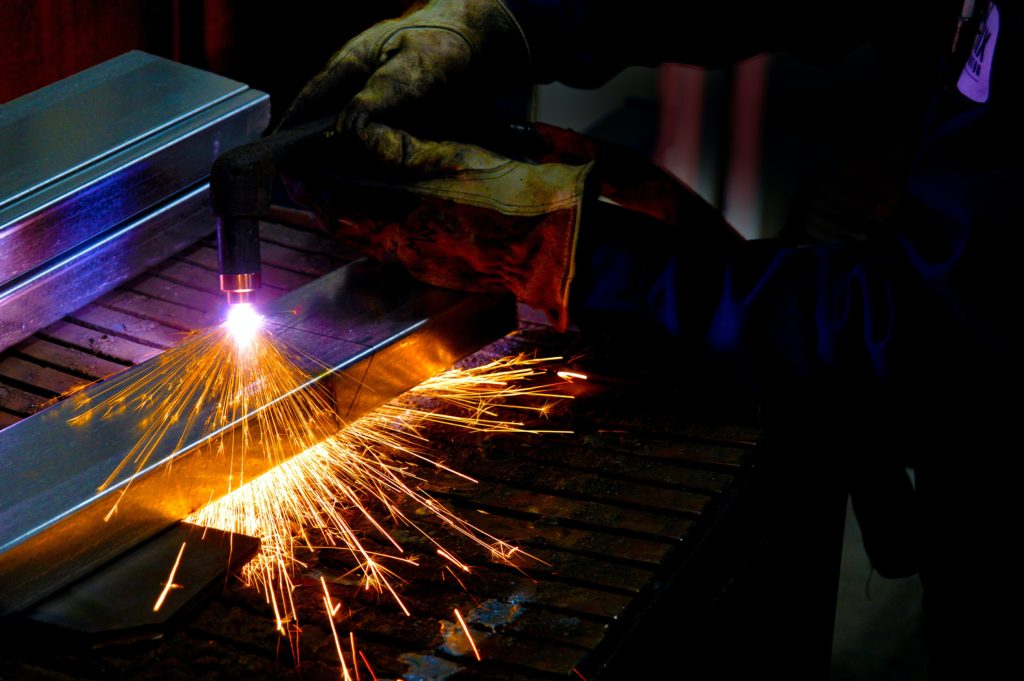 processos de fabricação de metais_soldagem e corte_c2lab